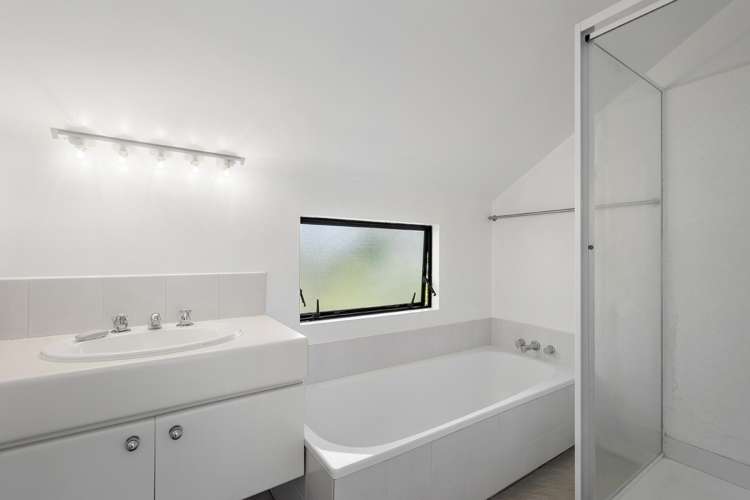 27C Sunnynook Road Sunnynook_14