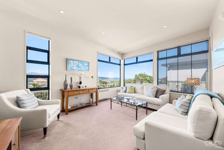 109 Redvers Drive Belmont_2