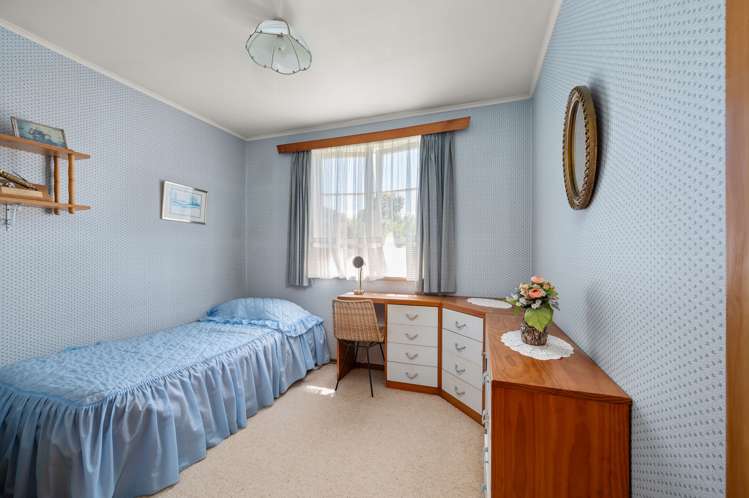 68 Buscomb Avenue Henderson_12