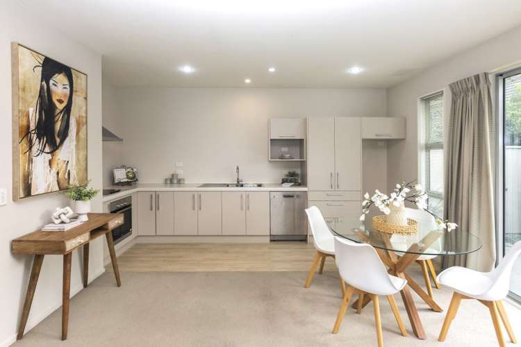 11a Clarence Street South Addington_8