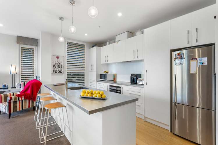 102/54 Surrey Crescent Grey Lynn_3