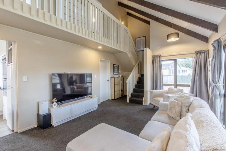 1 Rea Grove Turangi_6