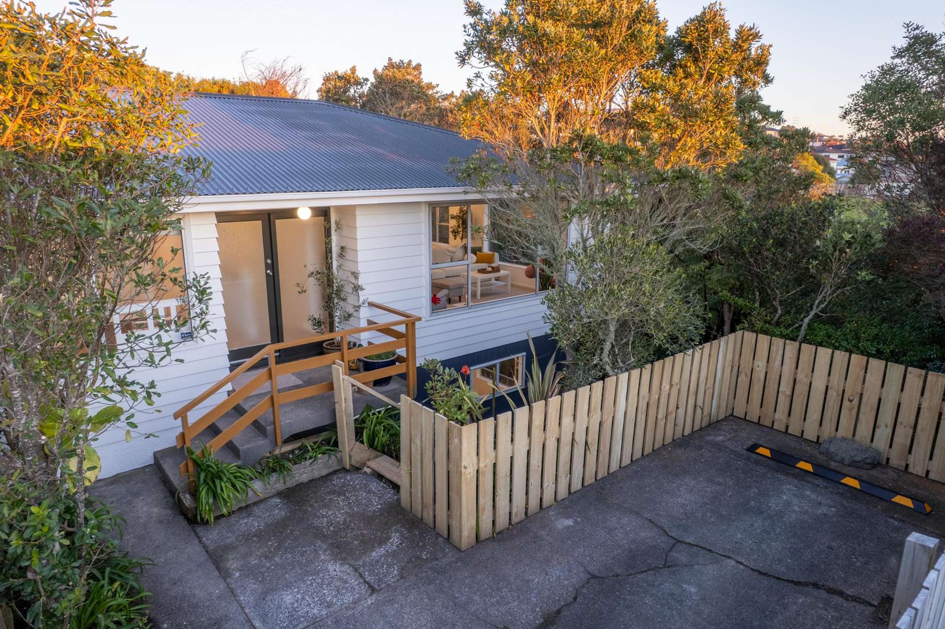 21B Colchester Crescent Newlands_0