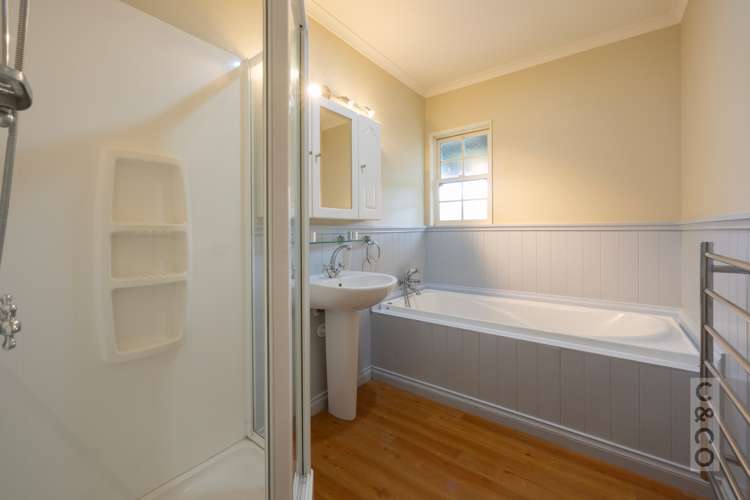 5 Cambridge Road Riverhead_15