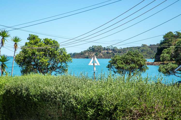 5 Blake Street Surfdale_9