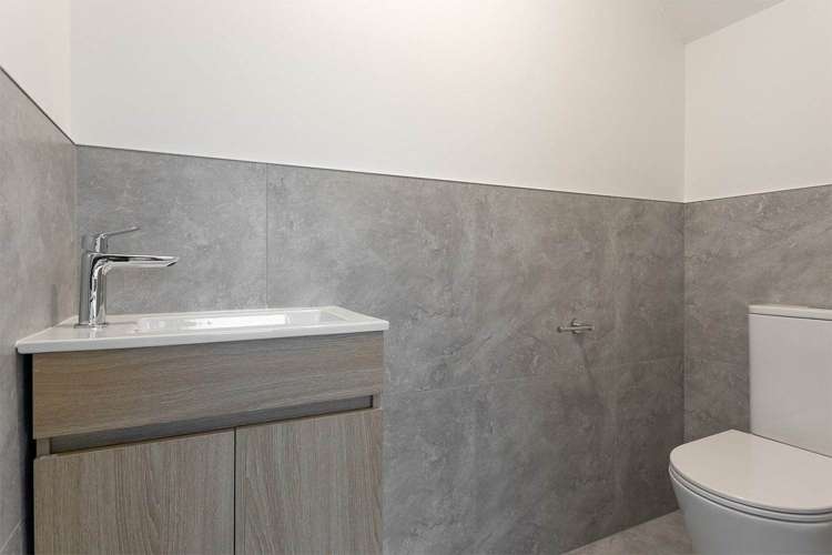 32B Windermere Crescent Blockhouse Bay_18