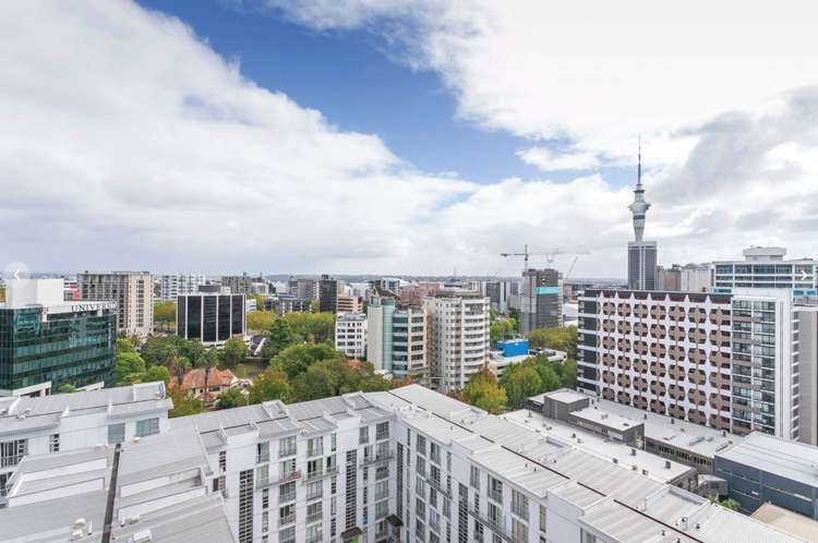 1301/38A Liverpool Street City Centre_1