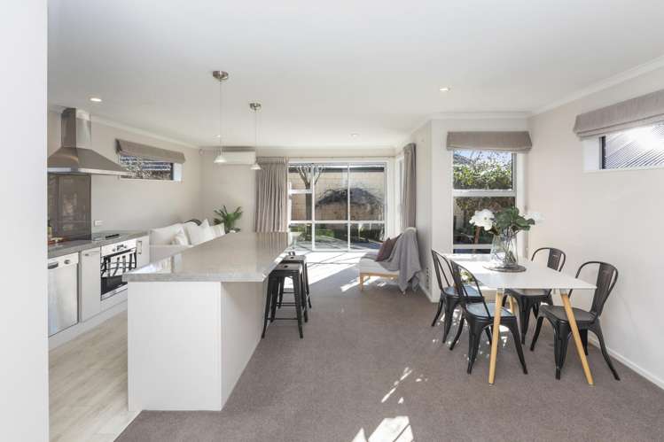 14 Venerable Terrace Yaldhurst_6