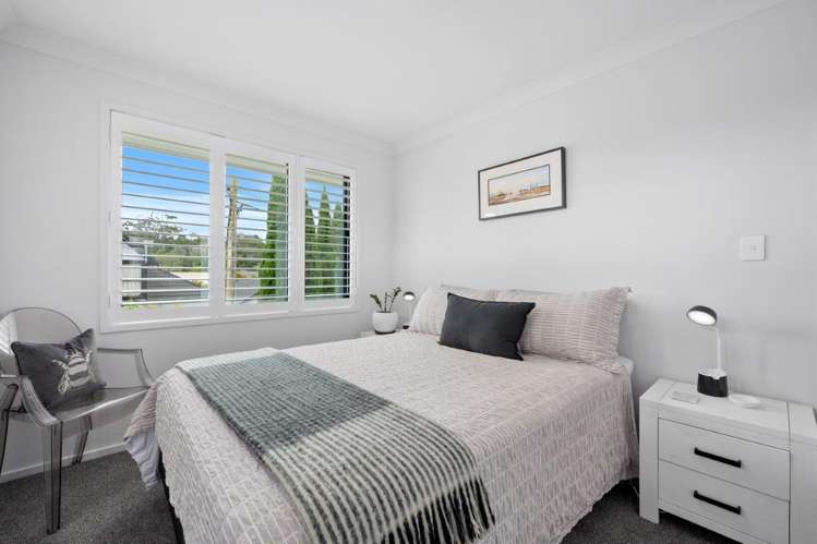 33a Forest Glen Orewa_21