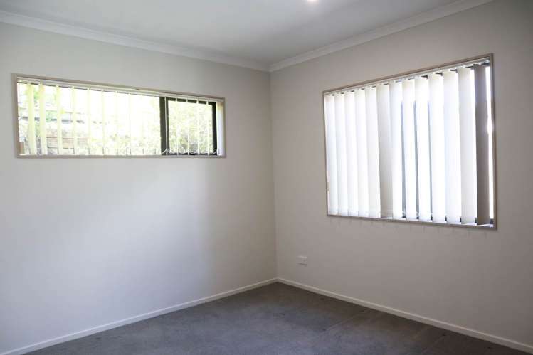5 Mandival Avenue Flat Bush_5