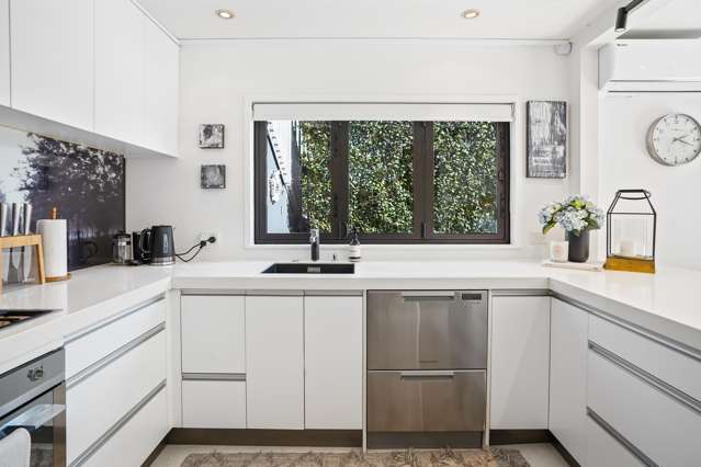 3/24 Nihill Crescent Mission Bay_3