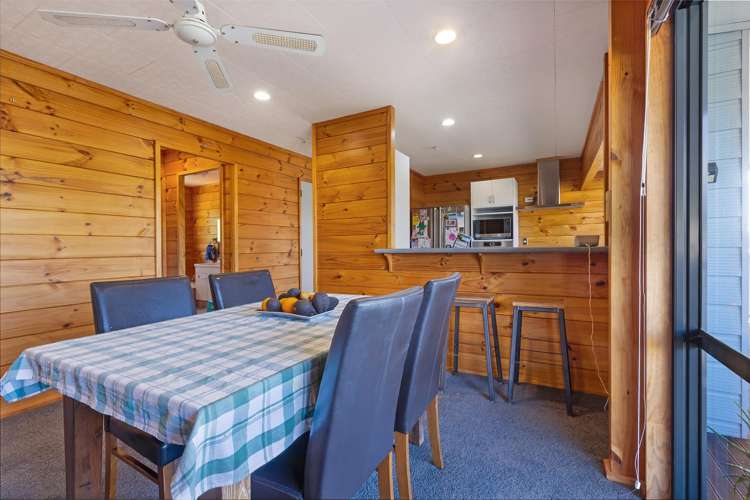 33 Cable Bay Block Road Cable Bay_16