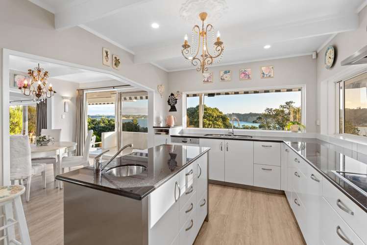 819 Whangaparaoa Manly_14