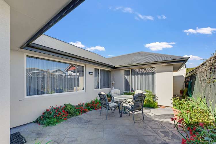 2/2A Chalmers Street Highfield_16