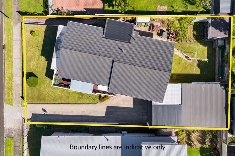 14 Trelawney Crescent Westown_29