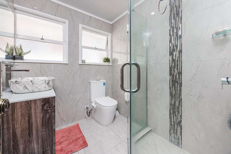 14 Angelo Avenue Howick_13
