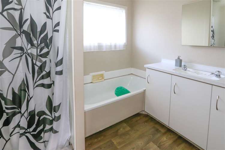 8a Richardson Road Mount Albert_10