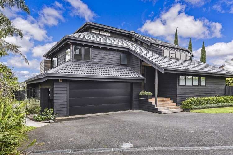 14 Commodore Parry Road Castor Bay_19