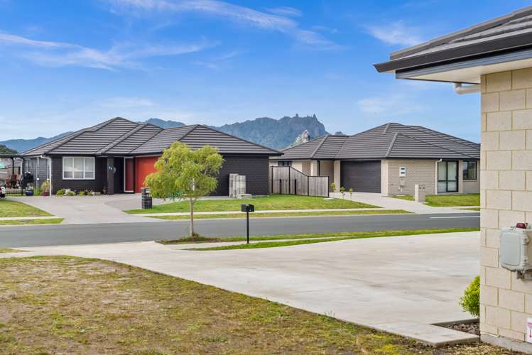 17 Saint Michael Crescent One Tree Point_6