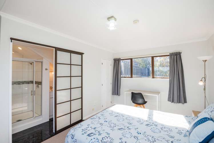 32 Pirinoa Street Feilding_11