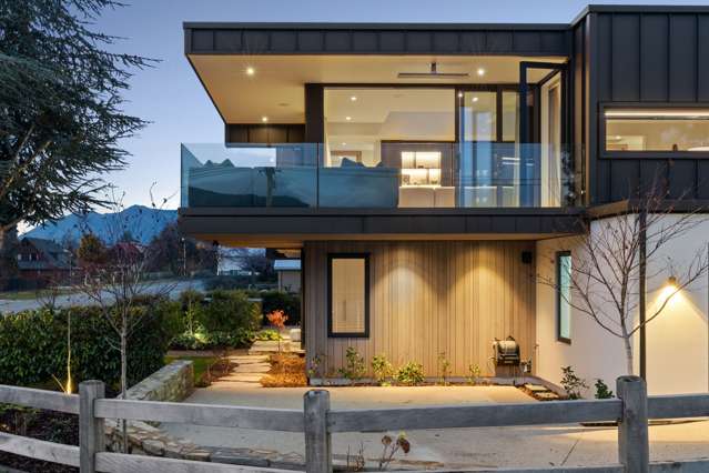 108 Aubrey Road Wanaka_3