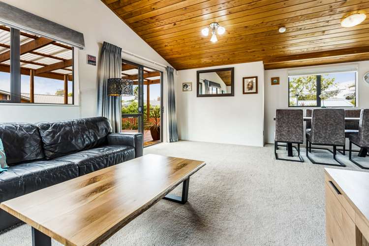 19 Muriel Place Ranui_8