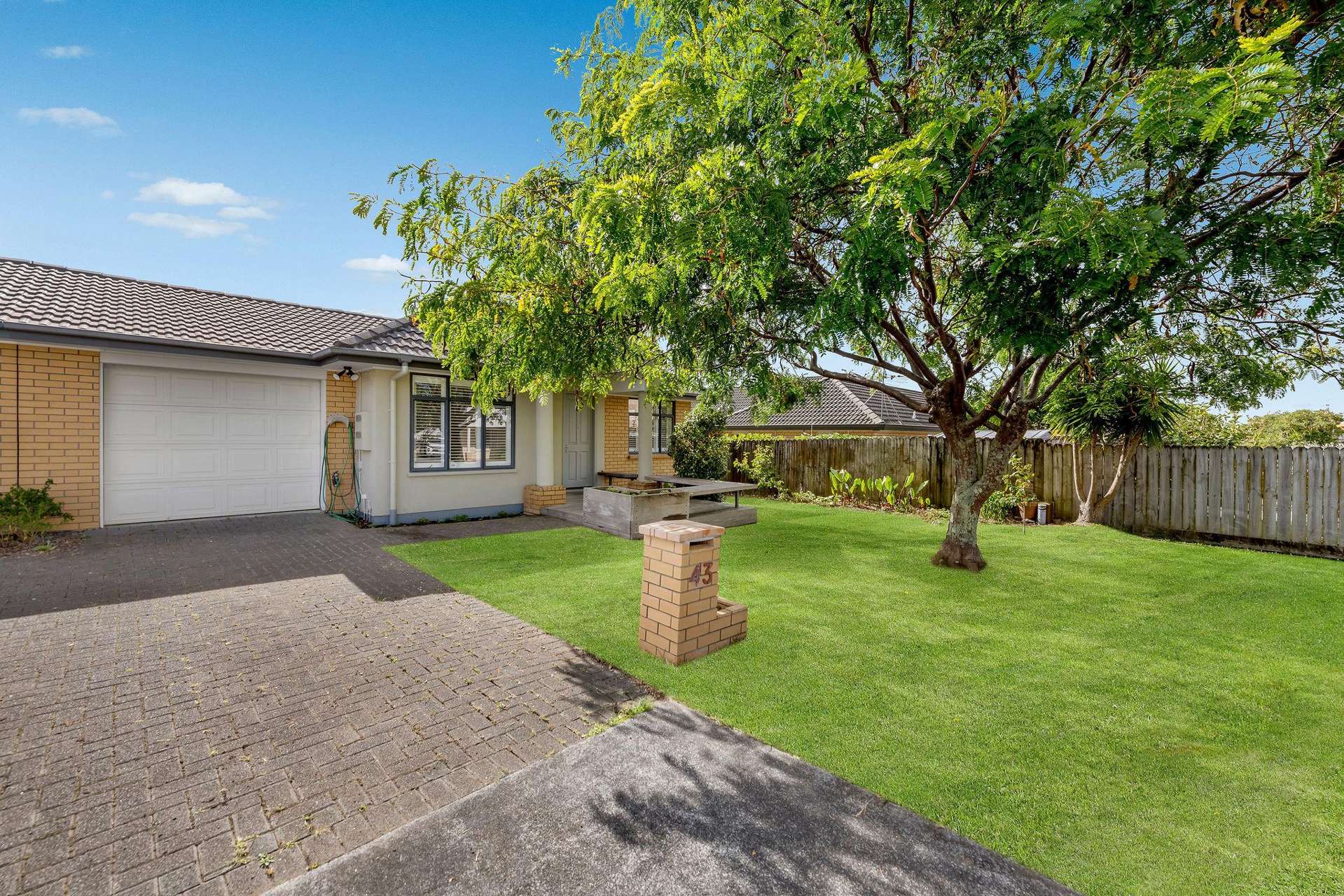 43 Fernbrook Close Pakuranga Heights_0