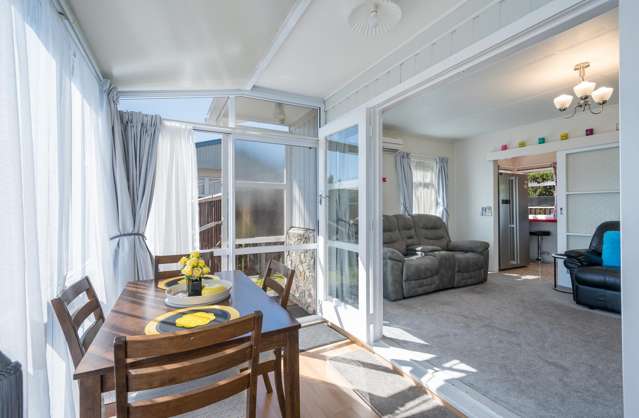 1/25 Kipling Crescent Stoke_4