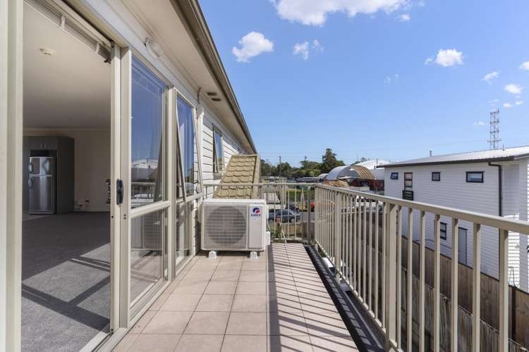 175/172 McLeod Road Te Atatu South_6