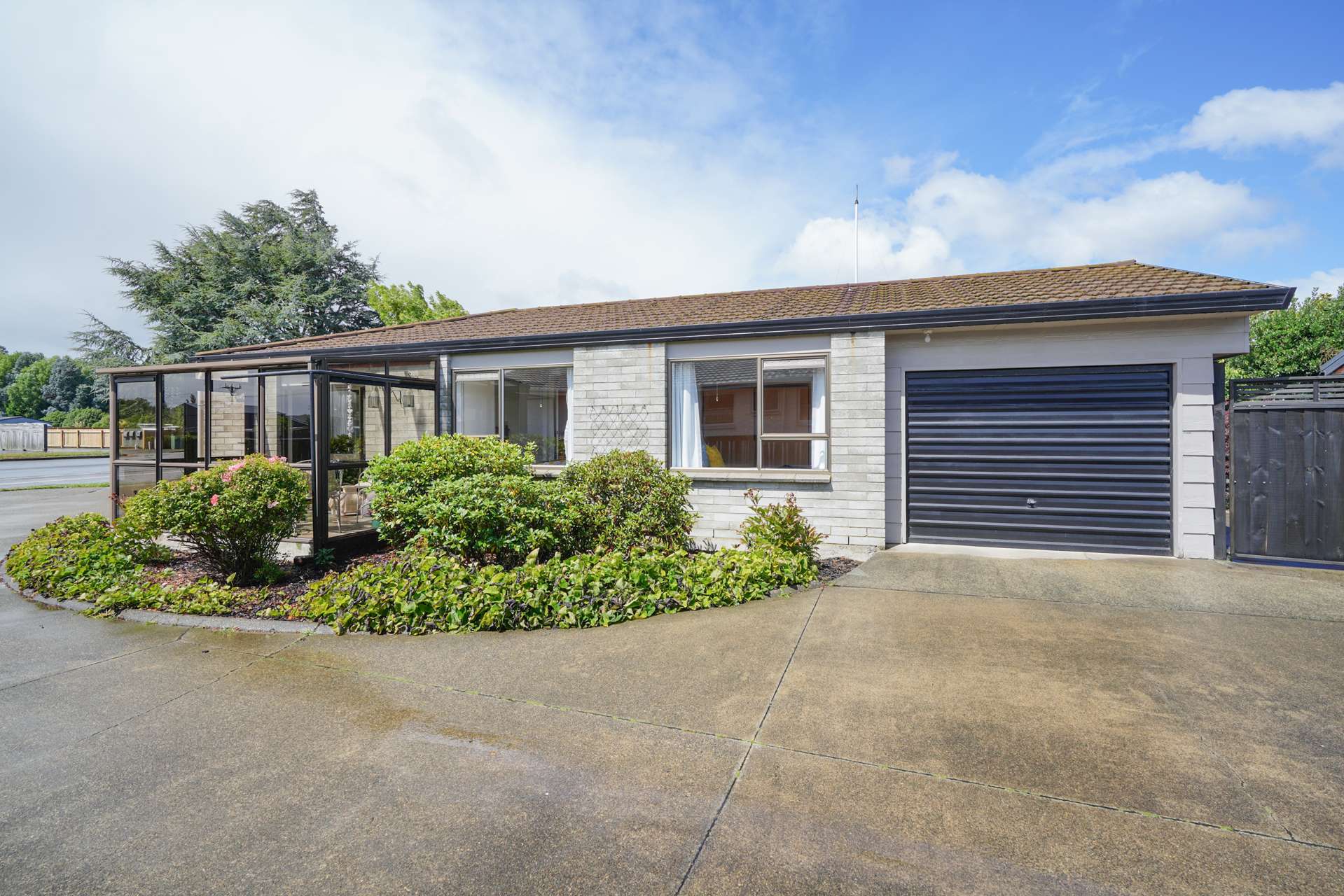 782 Queens Drive Waikiwi_0