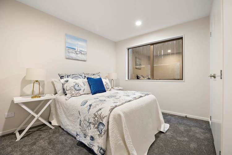 4 Bremner Ridge Street Flat Bush_25