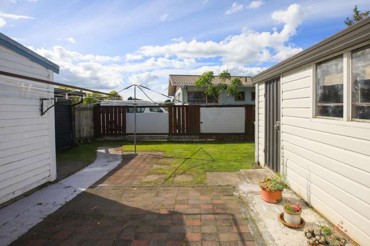 56 Station Road Paeroa_16