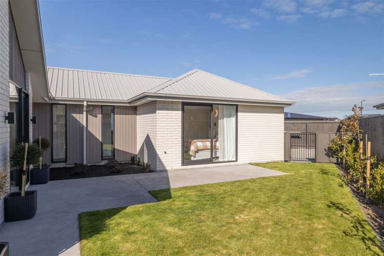 36 Halpin Drive Lincoln_22