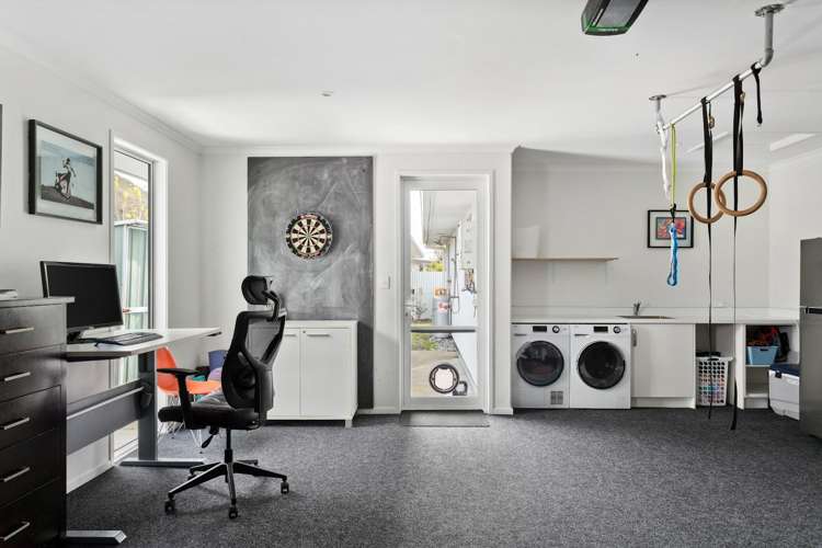 6 Hamilton Drive Wainui_14