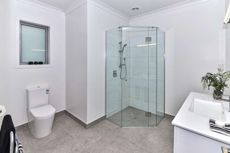 5a Goble Road Clarks Beach_13