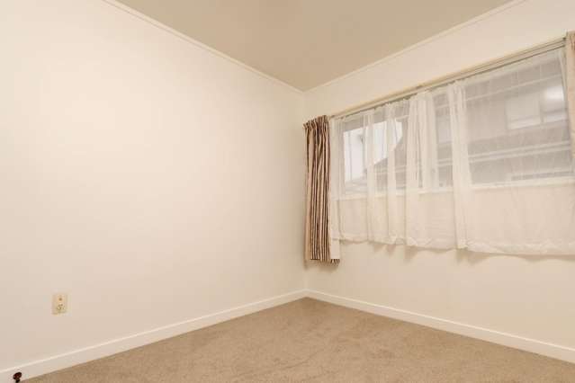 2/24 Shackleton Road Mount Eden_2