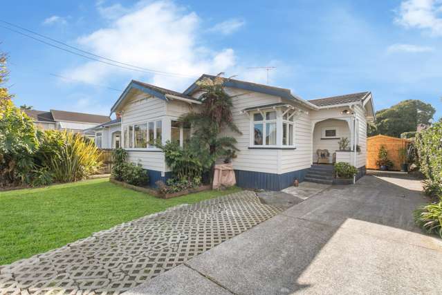 36 Mount Smart Road Onehunga_1