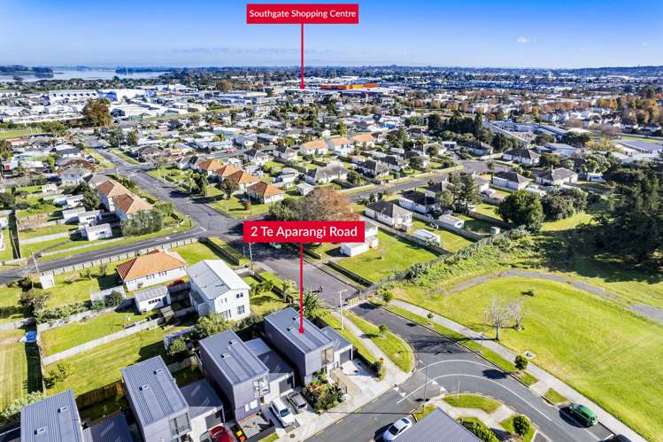 2 Te Aparangi Road Papakura_21