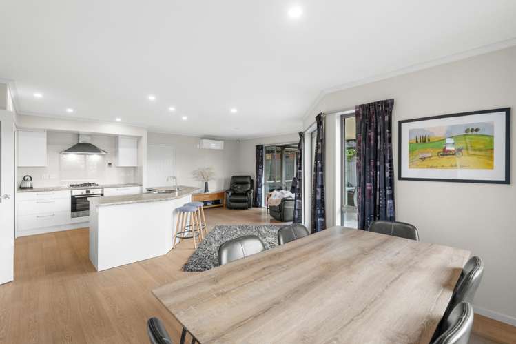 31 Eaglesome Avenue_3