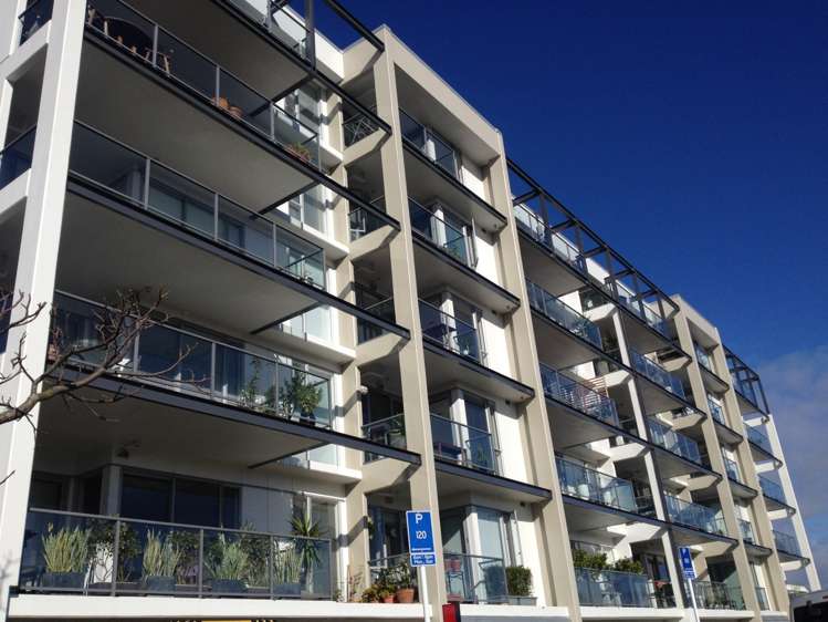 6r/435 New North Road Kingsland_0