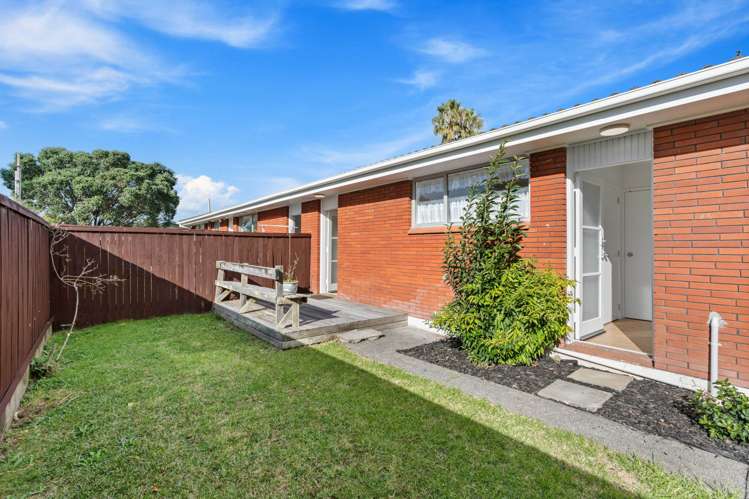 2/28A Holly Street Avondale_14