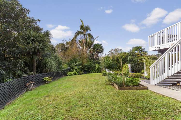2/44 Judkins Crescent Cockle Bay_12