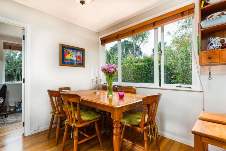 12 Tirimoana Road Te Atatu South_17