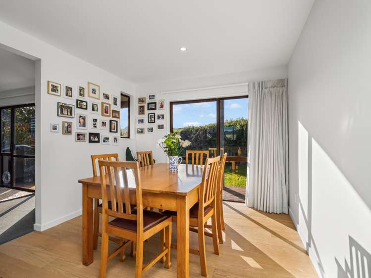 44 James Drive_5