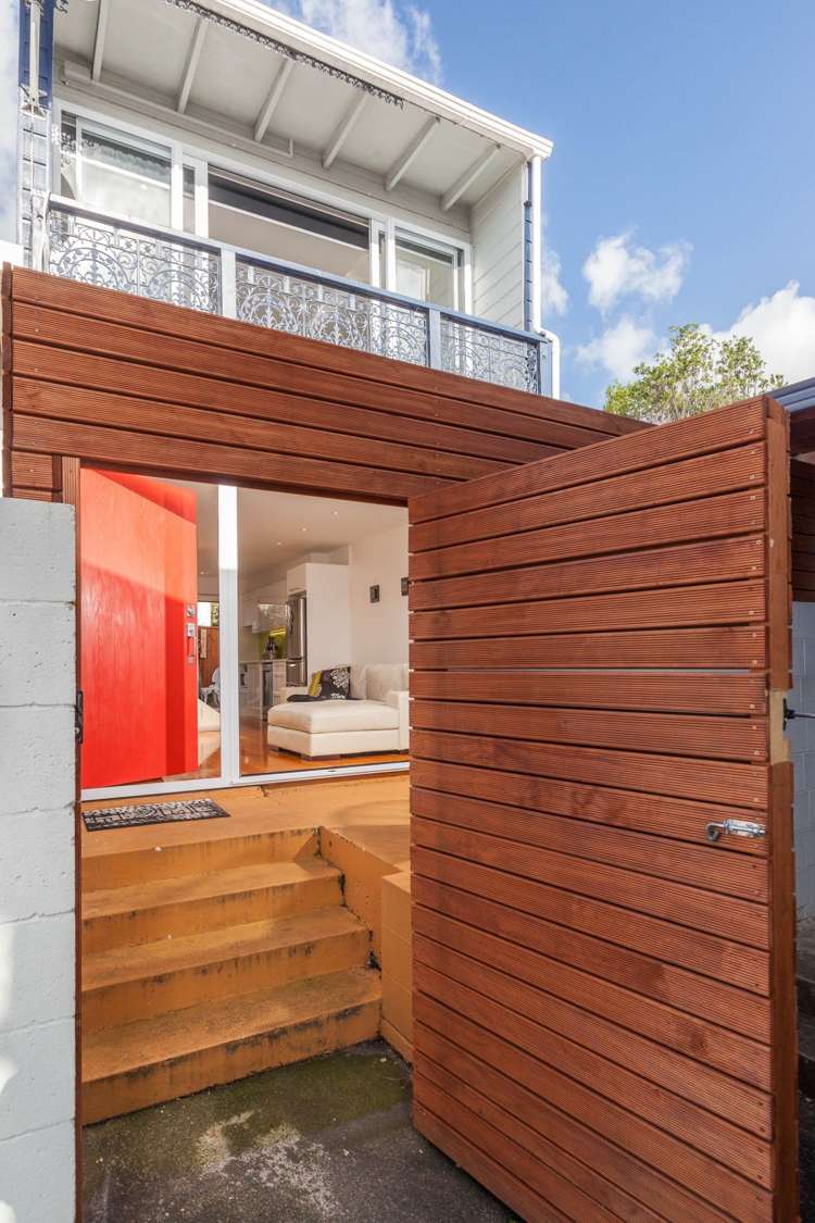 6/137 Jervois Road Herne Bay_1