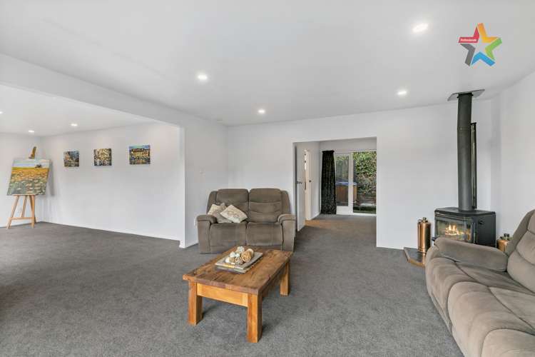 14 Bull Avenue Wainuiomata_5