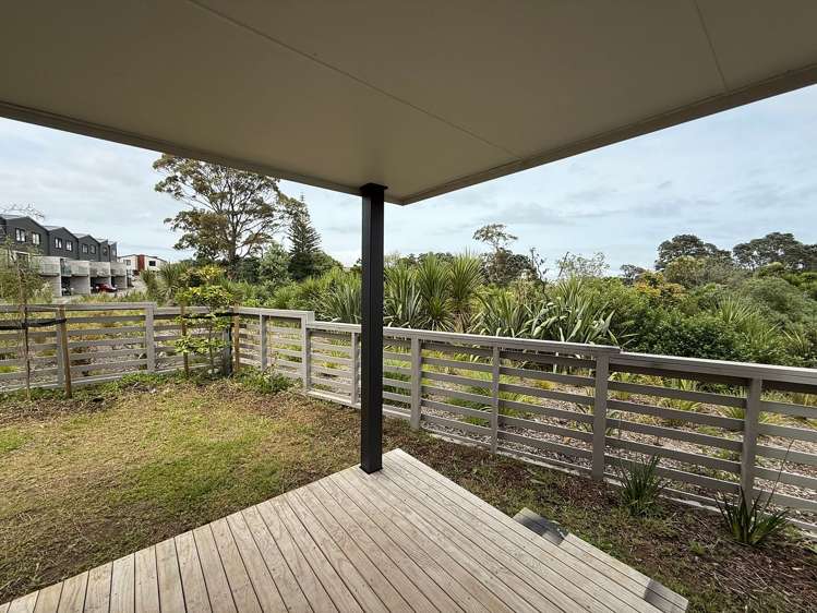 1 Te Toka Ika Lane Mangere_14