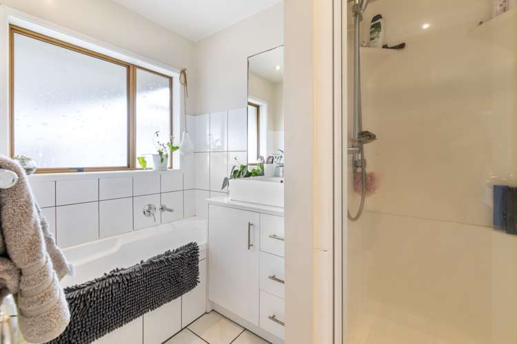 8a Pinero Place Bucklands Beach_6