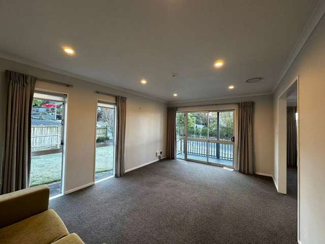 1 Birch Hill Place Dinsdale_3