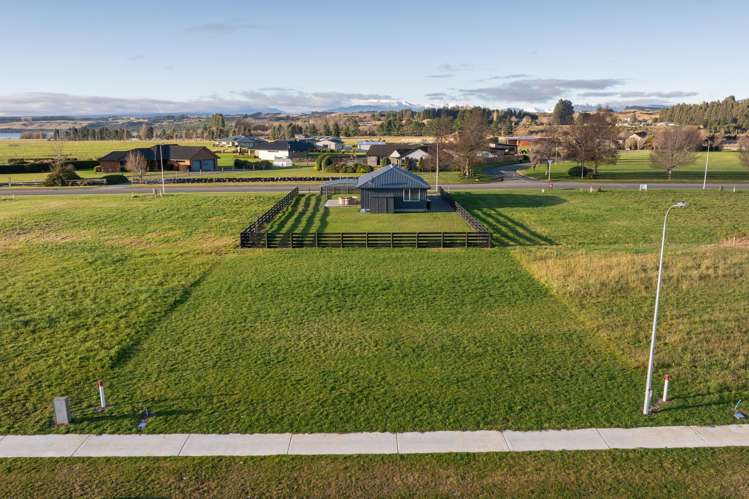 7 Tukare Loop Te Anau_1